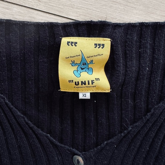 UNIF Cardigan button up - Picture 2 of 3